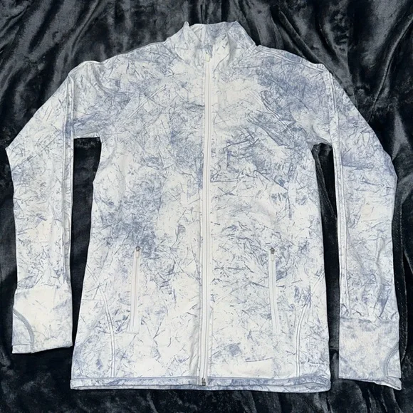 NEW! Lululemon Ebb To Train Jacket - Picture 3 of 6